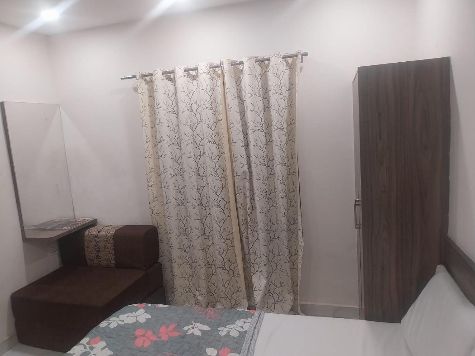Hotel Rovers Inn Αμριτσάρ Εξωτερικό φωτογραφία